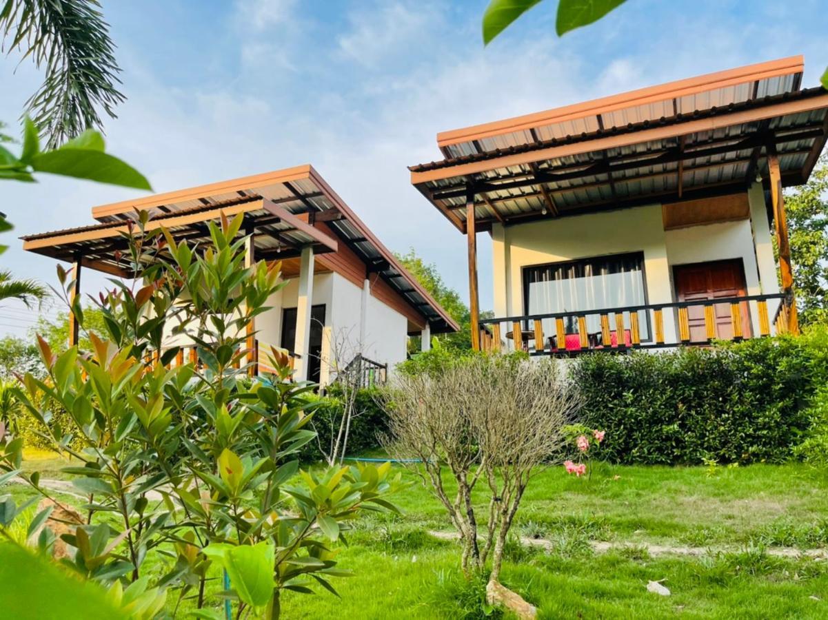 Phurin Thara Resort 란타섬 외부 사진