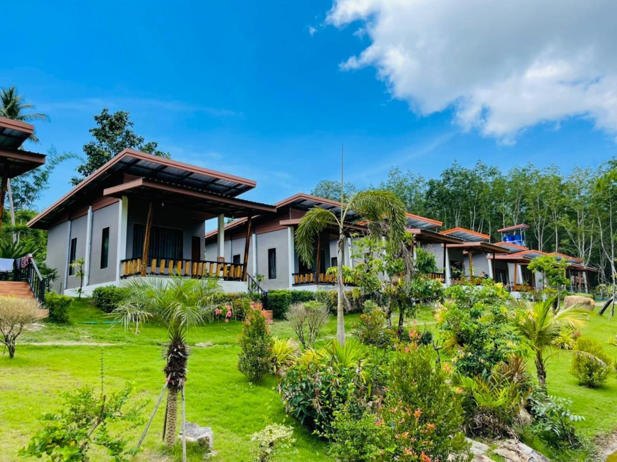 Phurin Thara Resort 란타섬 외부 사진