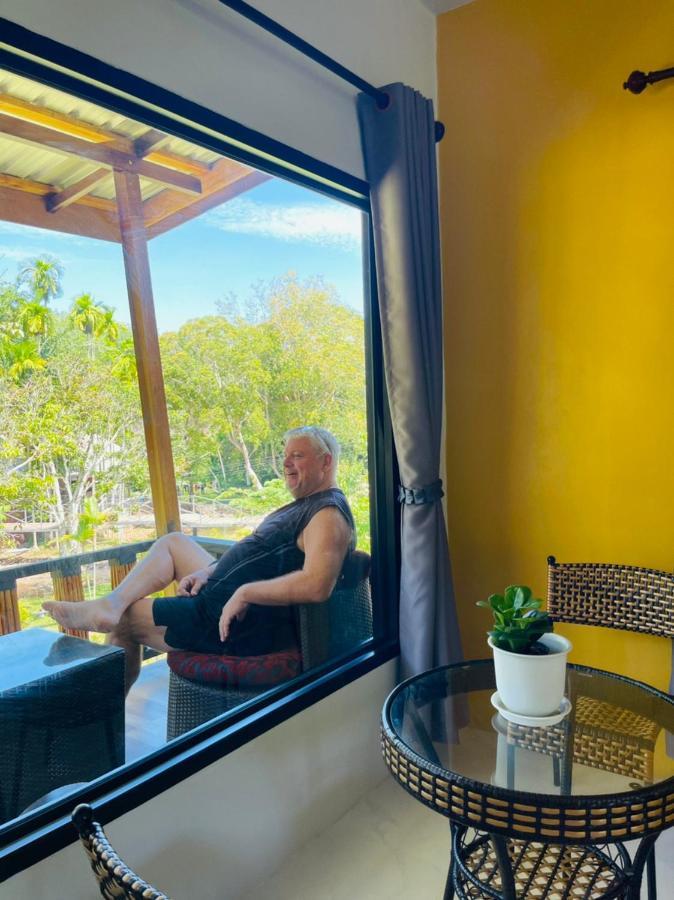 Phurin Thara Resort 란타섬 외부 사진